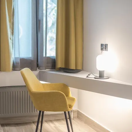 Snowglory Boutique Hotel *