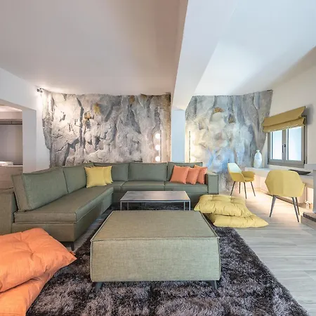 Snowglory Boutique Arachova